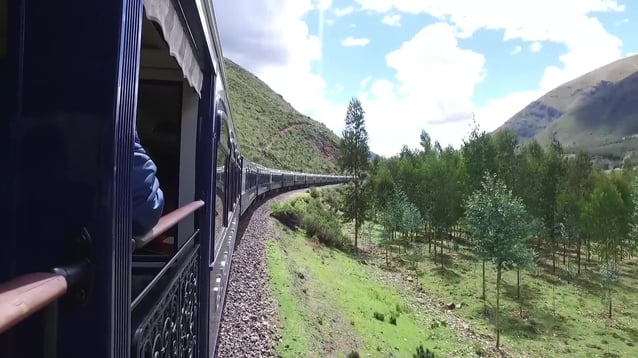 cntraveler_train-ride-through-the-peruvian-andes.jpg